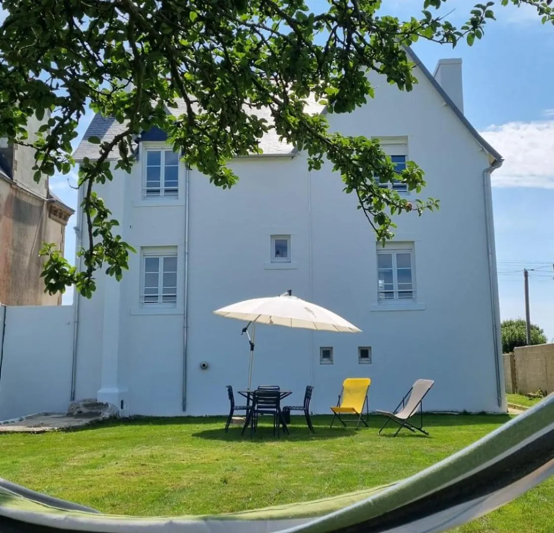 Maison De Charme Avec Vue Mer Et Jardin Plouhinec  0*, Plouhinec (Finistere) France